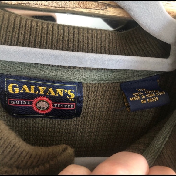 XXL | Olive Green Oversized Waffle Knit Sweater - Picture 4 of 5